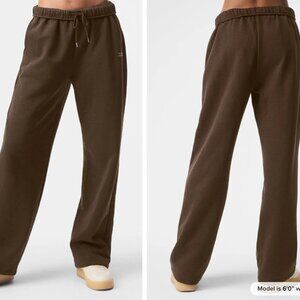 Alo Accolade Straight Leg Sweatpant